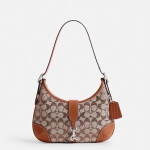 Coach Hamptons Hobo Bag In Crystal Signature Jacquard Purses